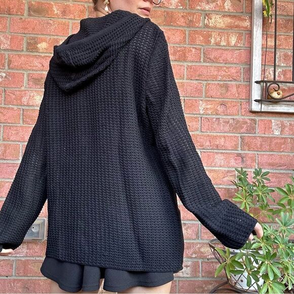 ST. JOHN Sport Black Open Waffle Knit Hooded Pullover M/L Athletic Resort Goth - Picture 3 of 12